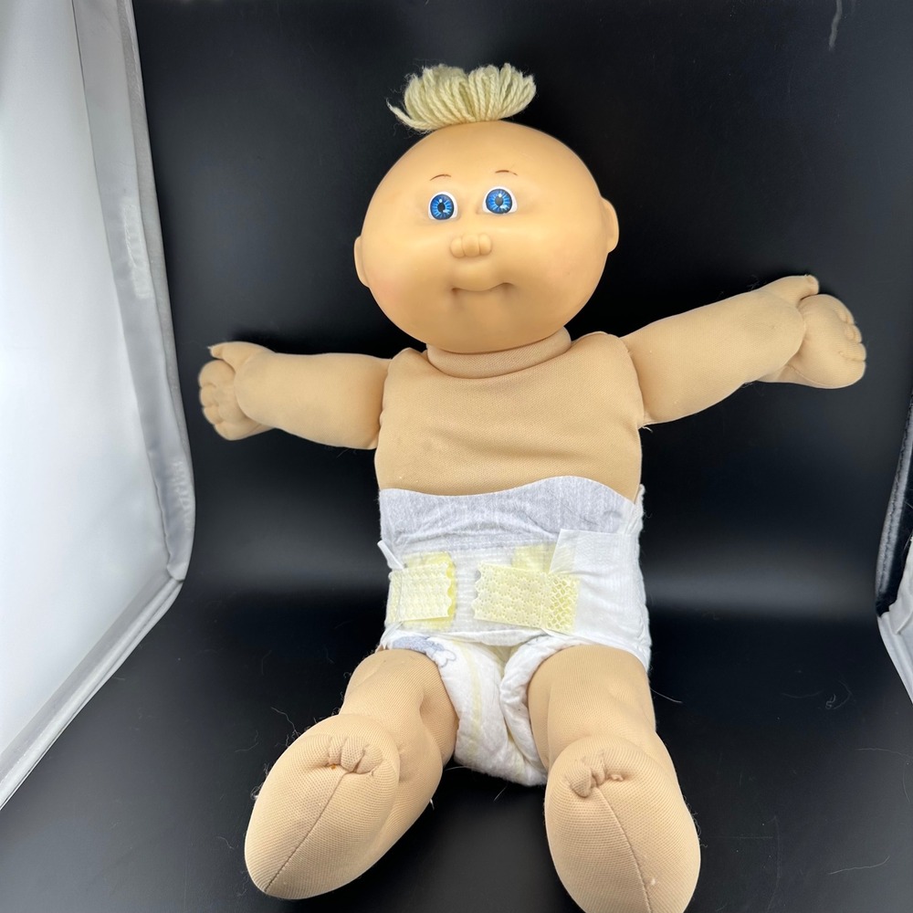 Cabbage Patch Kids Preemie Lemon Tuft Blue Eyes 1980s Vtg Doll Coleco HM 1 READ